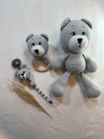 Bär Amigurumi◆Schnullerkette◆Rassel◆Geschenkset Nordrhein-Westfalen - Niederzier Vorschau