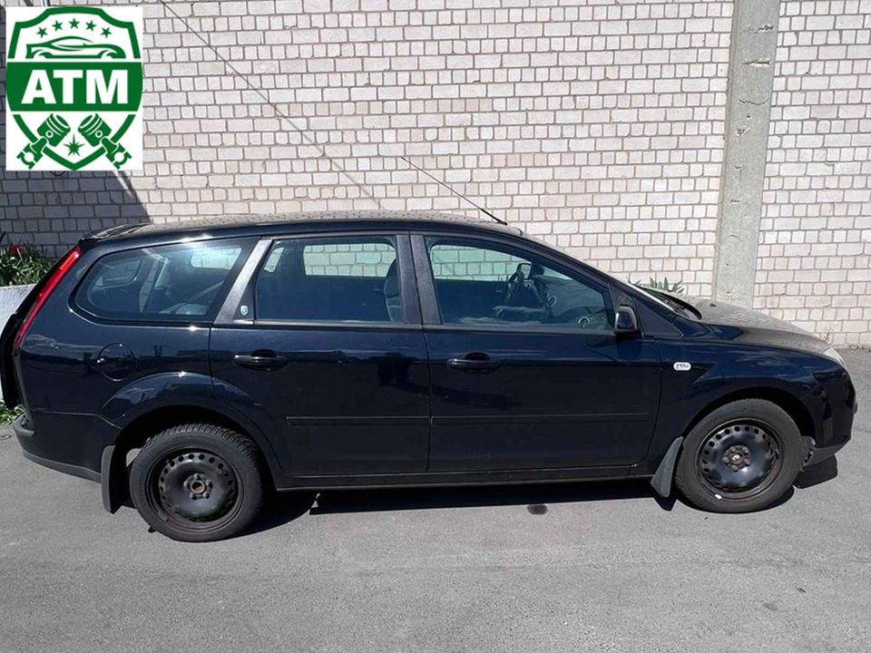 Schlachtfest Ford Focus 2 II Turnier 1.6 74 kW HWDA Farbe F3 2005 in Wesseling