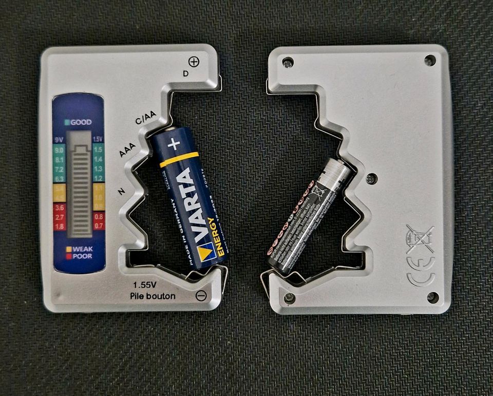 Batterie Kapazität Tester AA/AAA/C/CR123A/9V, CR2 Testgerät in Dresden