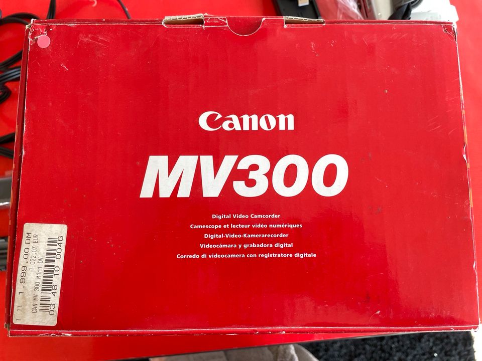 Canon MV 300 mit 200x-Zoom in super Zustand. NP: 1999,- DM in Ulm