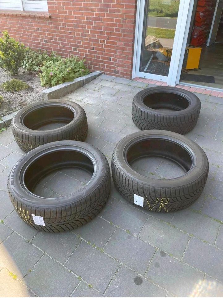 TOP DEAL Bridgestone Blizzak LM-80 255/50/R20 Winterreifen in Haren (Ems)