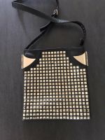 Handtasche Leder schwarz gold Nieten NEU Nordrhein-Westfalen - Rheine Vorschau