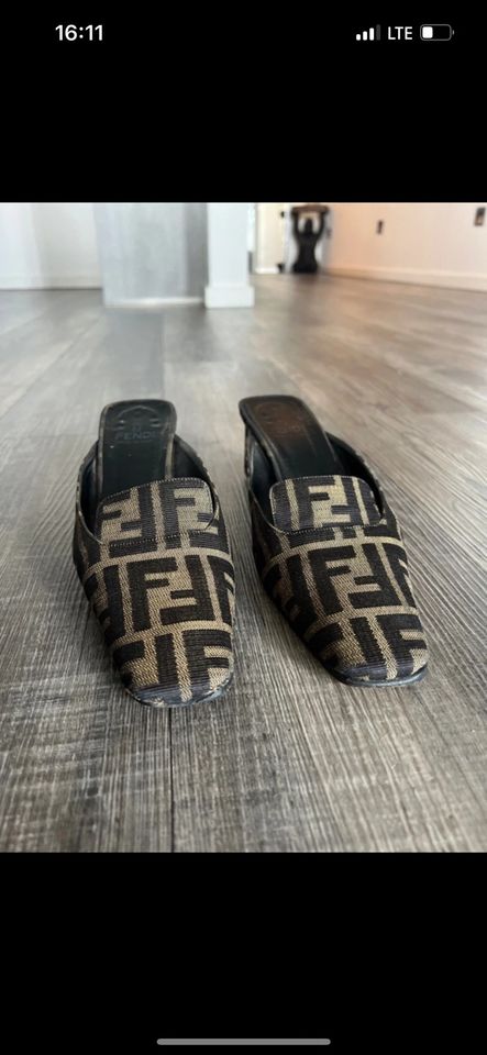 Fendi mules in Aachen