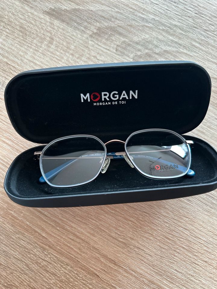 Schöne neue Brille, Fassung, Brillenfassung, Morgan in Lindau