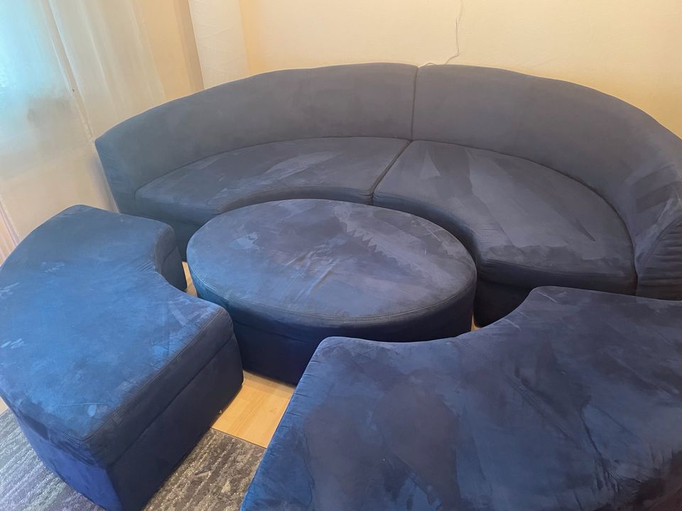 Blaues rundes Sofa in Wipperfürth