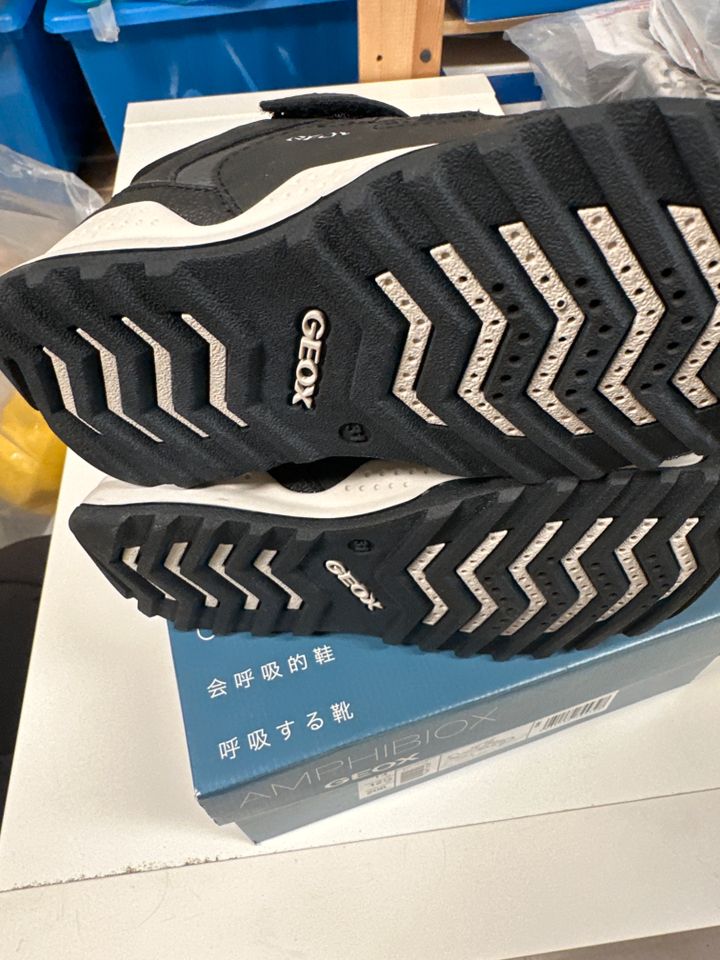 Geox Sneaker Gr. 32 NEU in Vaihingen an der Enz