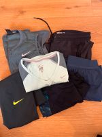 Paket Sportkleidung Nike Adidas Damen Gr. M 8 Teile Nordrhein-Westfalen - Korschenbroich Vorschau