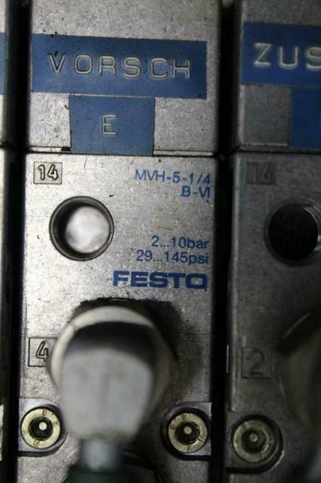 Festo Ventilblock IIFB-02-1/4-8 TN 18 606 ; JMVH-5-1/4-B-VI, ... in Hövelhof