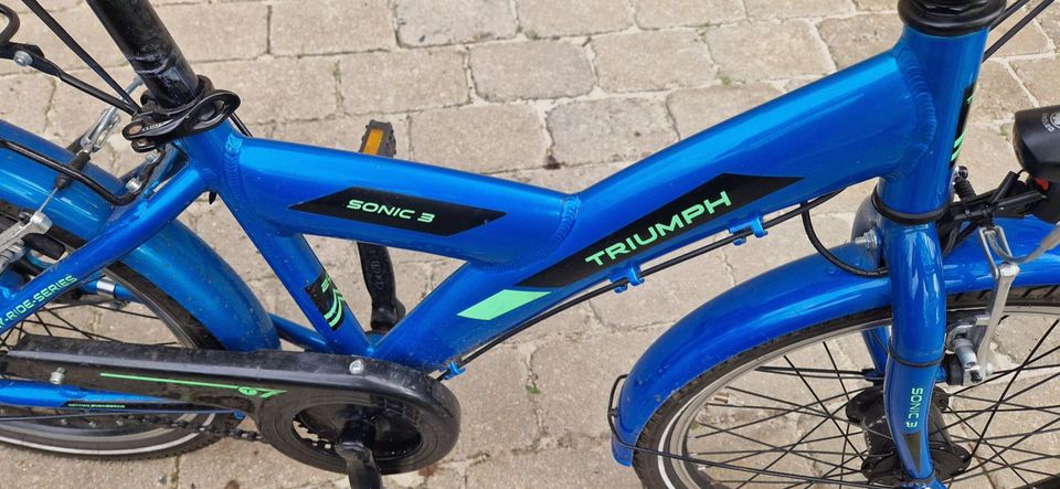 Kinderfahrrad 20" Triumph Sonic in blau in Bremen