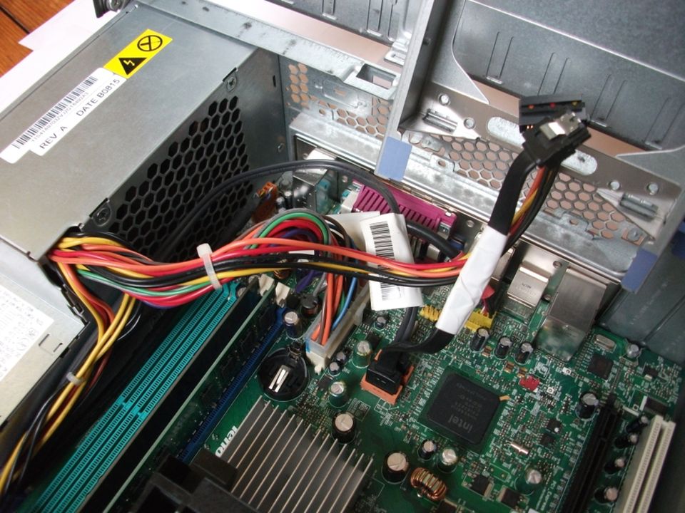 Lenovo ThinkCentre M57 Celeron 420 1,6 GHz, Parallel Port in Minden