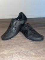 Shimano RC3 Rennradschuhe Schwarz Eimsbüttel - Hamburg Lokstedt Vorschau