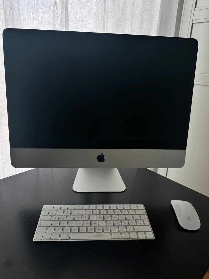 iMac 2019 perfekter Zustand in Frankfurt am Main