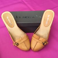 Holzschuhe Pantoffeln Gr.38 Niedersachsen - Müden Vorschau