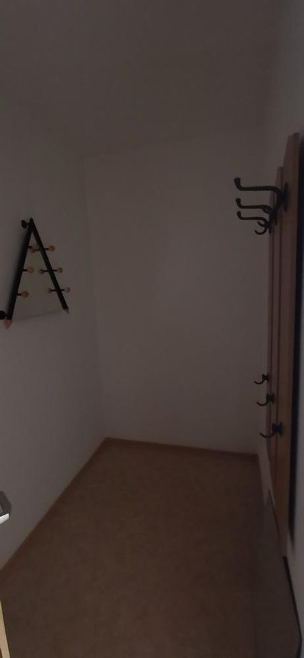 1-Zimmer-Wohnung mit Küche und Balkon im Wohngebiet Am Kuhberg 62 / 26 in Bad Elster