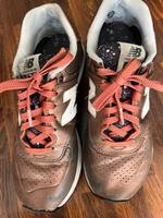 Allerwunderschönste 574 New Balance Sneaker Bronze Rarität Baden-Württemberg - Esslingen Vorschau
