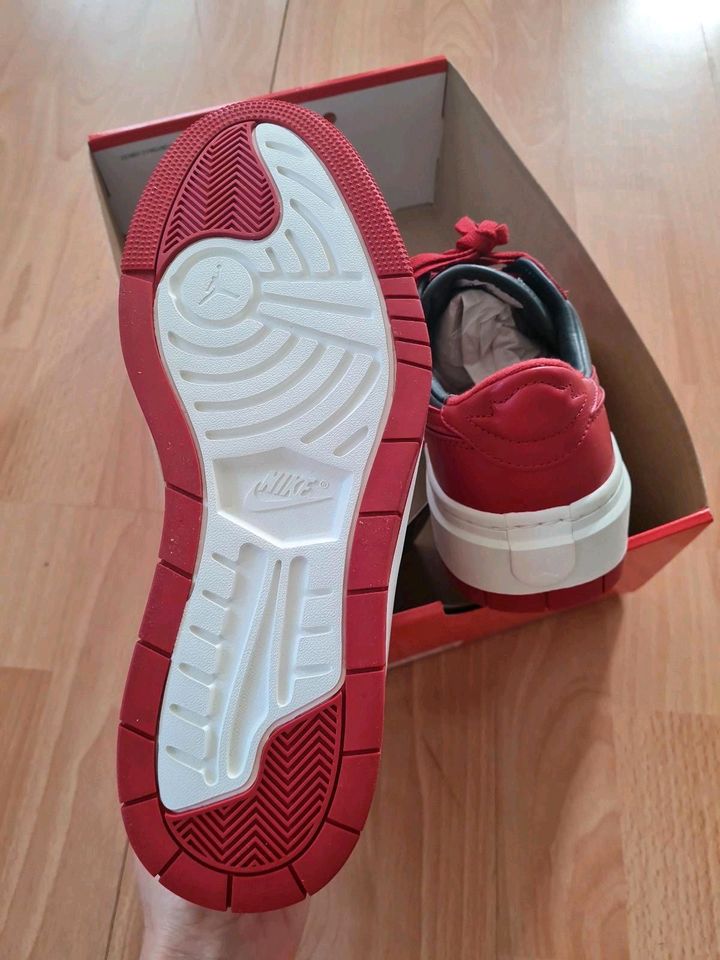 Neu Nike Air Jordan 1 elevate low Schuhe 42,5 in Berlin