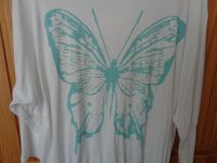 Gr. 48/50, NEU, leichtes Shirt m Schmetterling, weiß, inkl. Vers. Berlin - Spandau Vorschau