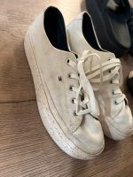 Weiße Tommy Hilfiger Sneaker Bayern - Bad Feilnbach Vorschau