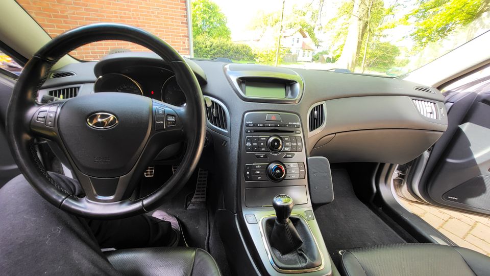 Hyundai Genesis Coupe 3.8 Spain Limited Edition in Wietzen