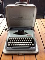 Reise-Schreibmaschine im Koffer von Royal Nordrhein-Westfalen - Wermelskirchen Vorschau