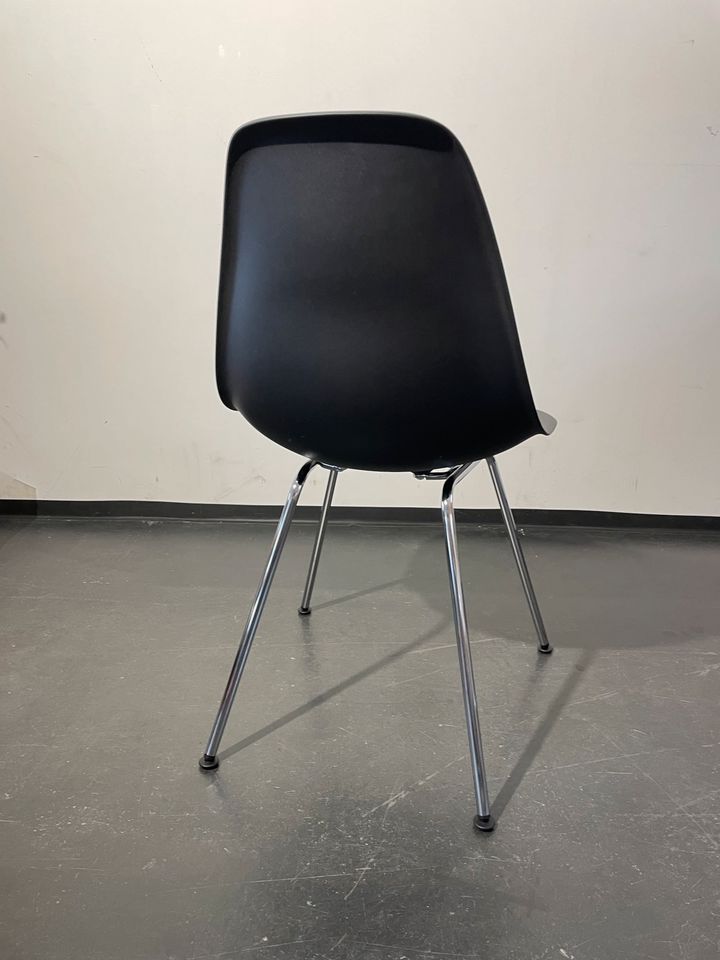 Vitra Eames Pastic Side Chair DSX neu in Nürnberg (Mittelfr)