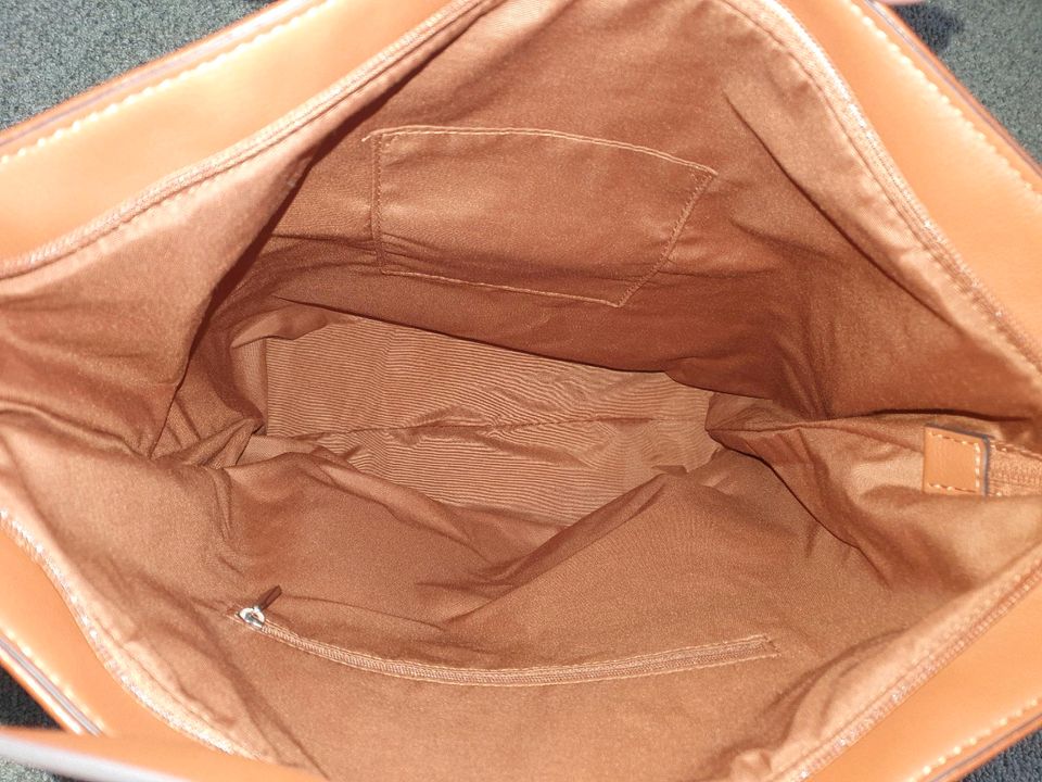 Esprit Tasche - Neu in Bielefeld