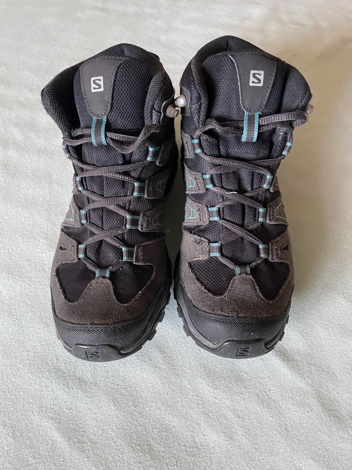 Wanderschuhe Salomon Gore-Tex, Ortholite, Gr. 40 in Ihlow