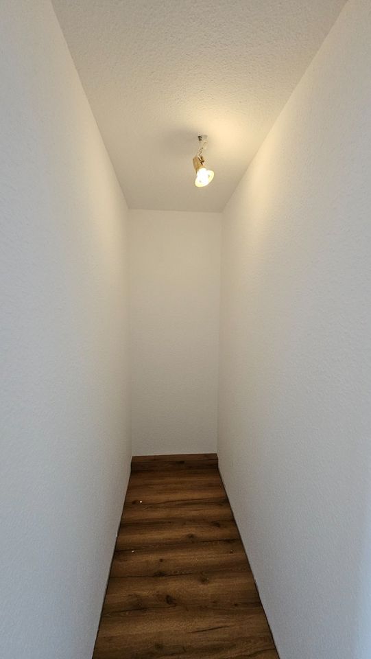 Helle 5,5-Zimmer-Wohnung mit 2xBalkon - neu renoviert in Bad Friedrichshall