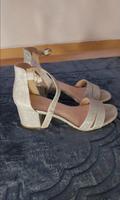 Silberne Schuhe von Catwalk Altona - Hamburg Blankenese Vorschau