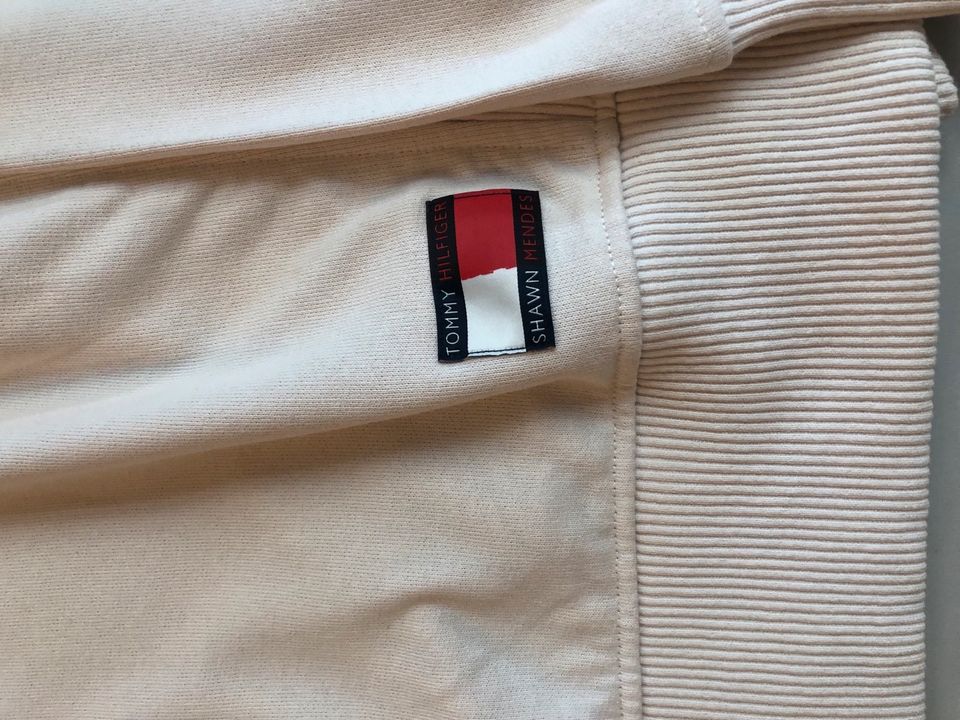 Herren Tommy Hilfiger Gr. 4 XL SHAWN MENDES Pullover in Künzelsau