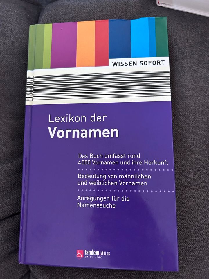 Bücher Vornamen Baby Lexikon Duden zu verschenken in Leuna