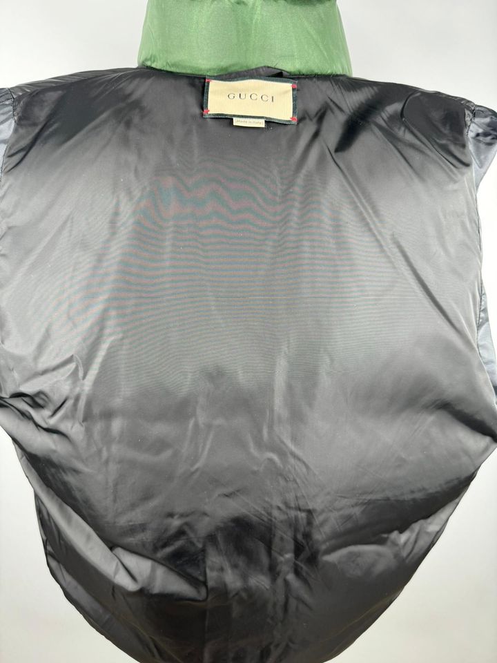 Gucci wattierte Weste Jacke Jacket Nylonsatin Grün/Schwarz Gr. L in Wolnzach