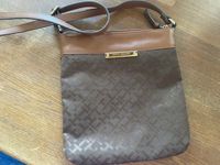 Braune Tasche von Tommy Hilfiger - neuwertig!! Nordrhein-Westfalen - Mönchengladbach Vorschau