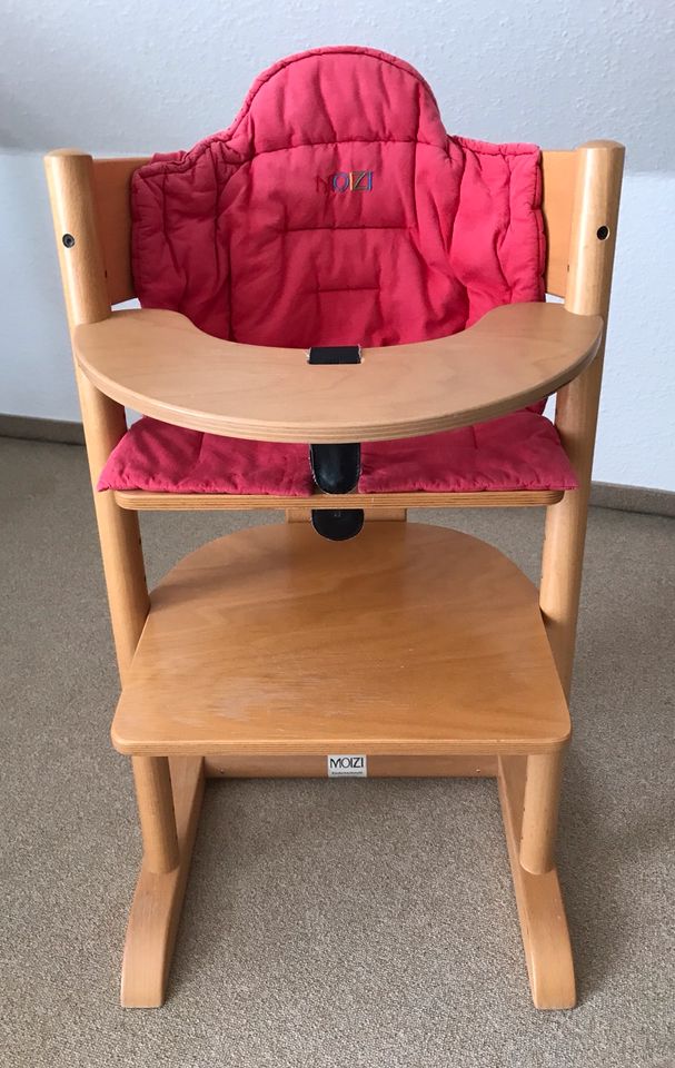 Kinderhochstuhl Moizi mitwachsender Stuhl in Malschwitz