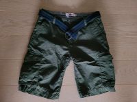 Wie neu ! Schöne Shorts von  Petrol Inustries Gr. 164 mit Gürtel! Hessen - Rosbach (v d Höhe) Vorschau