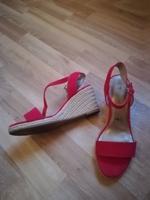 Tamaris Keilabsatzschuhe Größe 40 noch zu haben ;-) Berlin - Tempelhof Vorschau