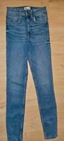 Damen Jeans ZARA Größe 34 Bayern - Bad Aibling Vorschau