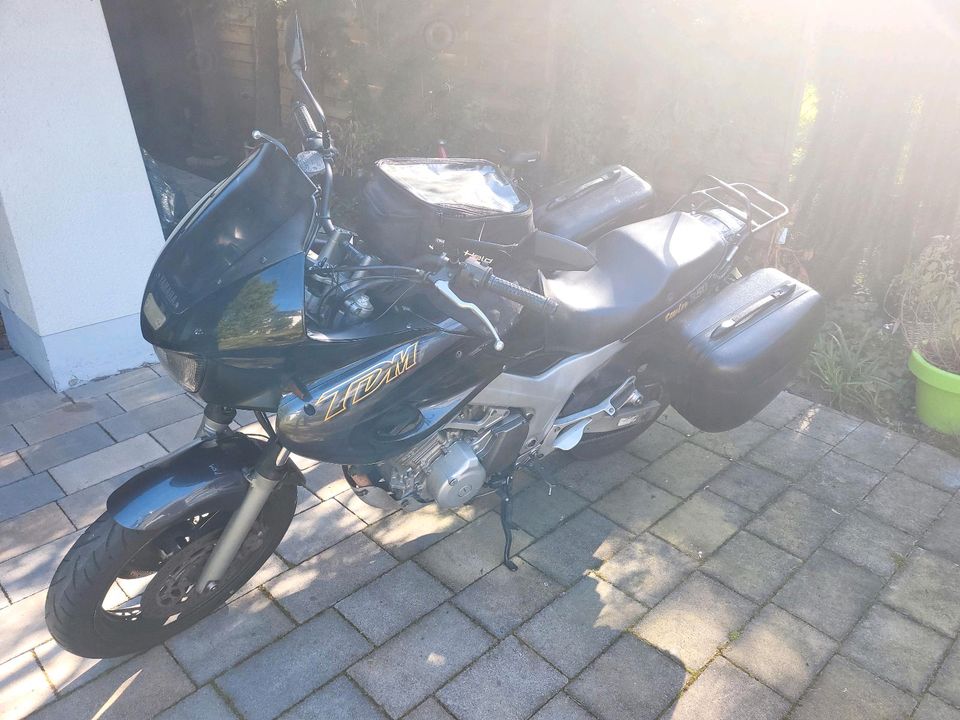 Yamaha TDM 850 in Viernheim