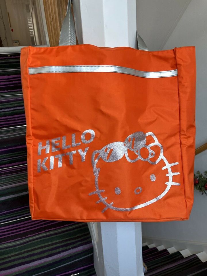 Hello kitty Shopper-Tasche orange-Silber in Frankfurt am Main