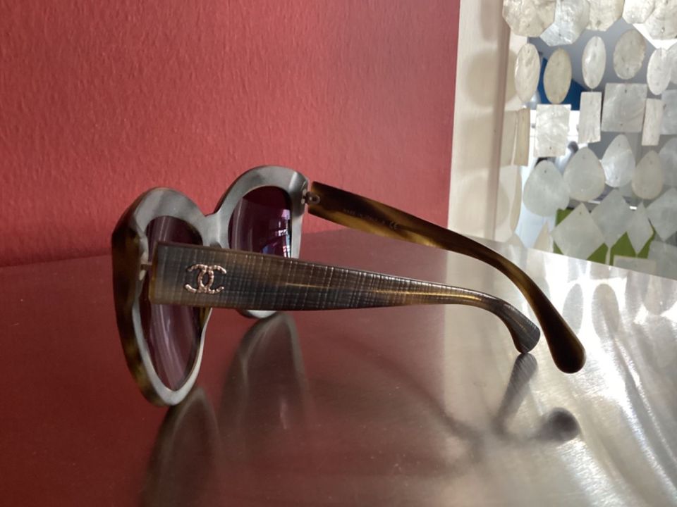 Chanel Sonnenbrille/Modellnr.: 5332/ braun/ mit original Etui in München