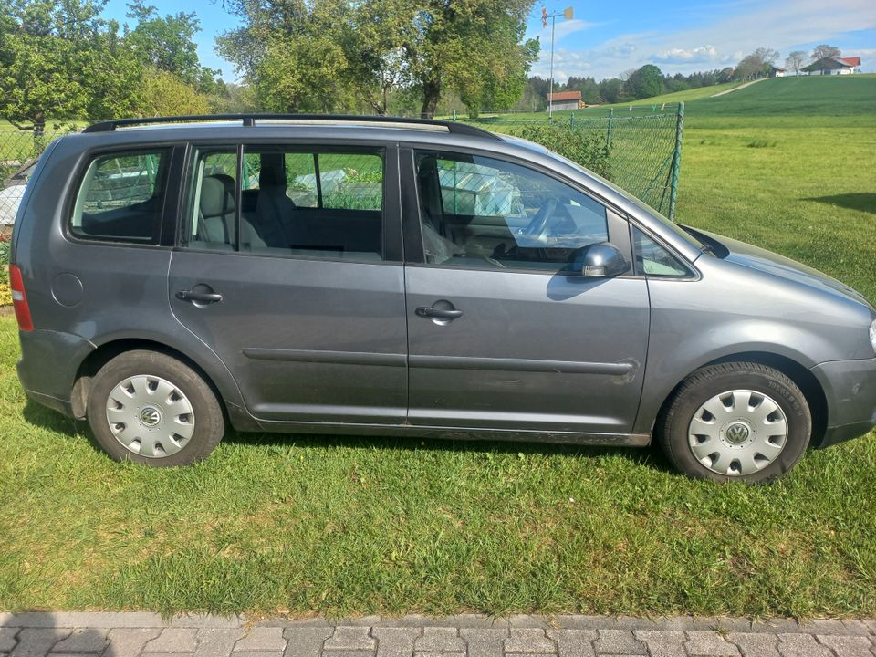 VW Touran  1,9 TDI in Waging am See