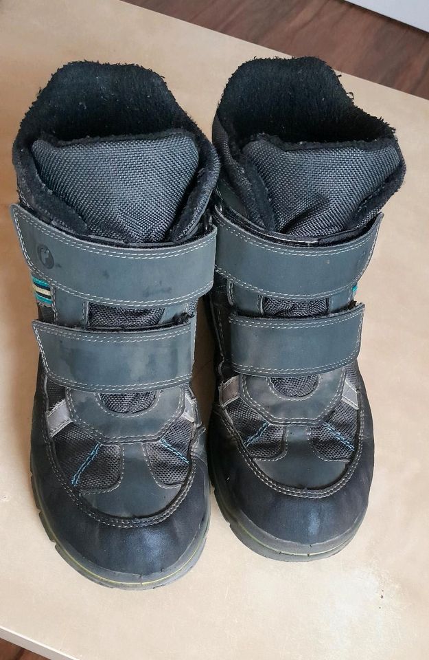 Winterstiefel Gr. 34, Winterschuhe in Oerlenbach