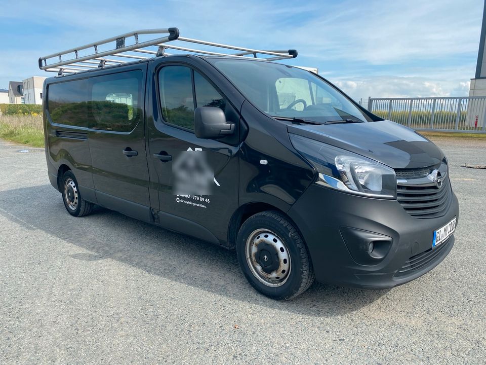 Opel Vivaro B in Gießen