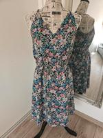 Esprit Kleid Sommerkleid Blumen 36 Bayern - Kulmbach Vorschau