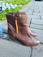 Bugatti Stiefelette Neuwertig 41 Nordrhein-Westfalen - Marl Vorschau