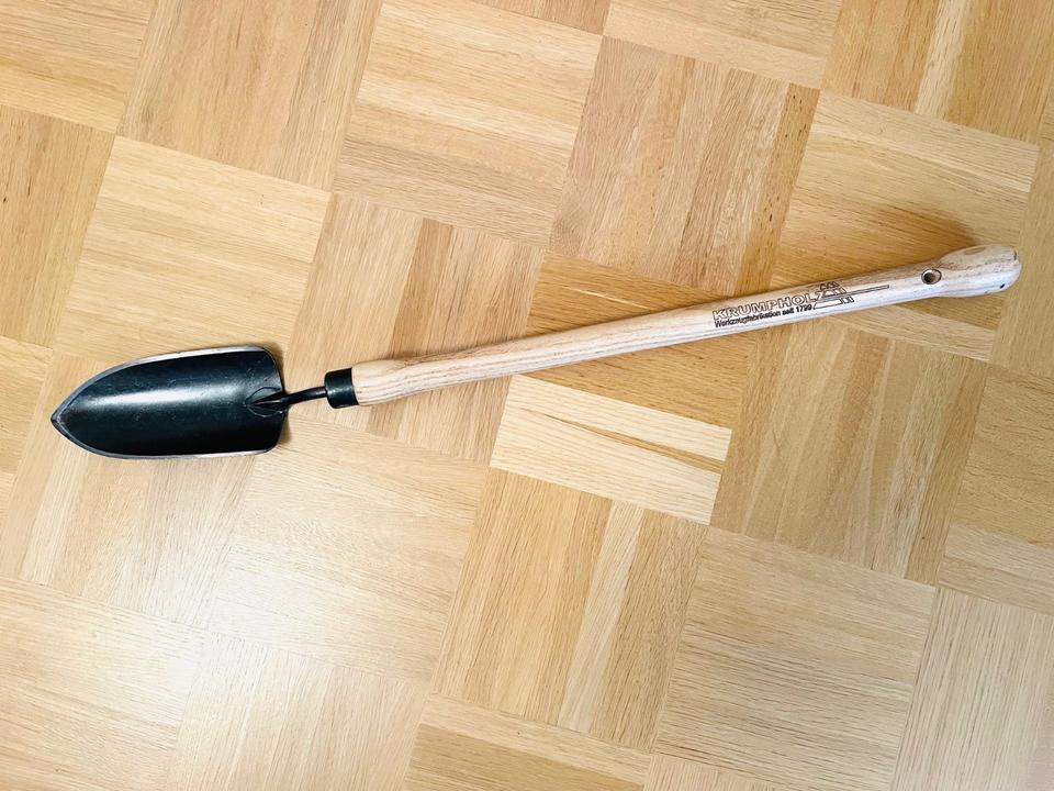 hochwertige Pflanzkelle langer Stiel KRUMPHOLZ - sehr guter Zustd in Braunschweig