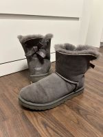 Ugg Mini Bailey Bow Nordrhein-Westfalen - Viersen Vorschau