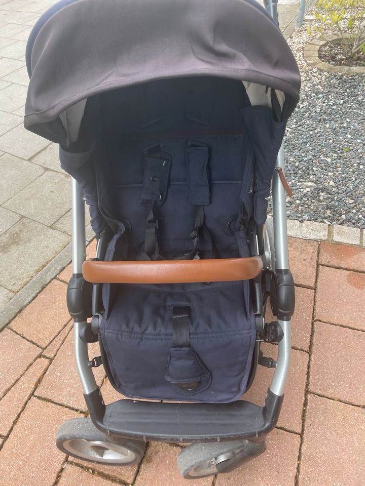 Mutsy Evo 2- in 1 Kombi Kinderwagen in Olching