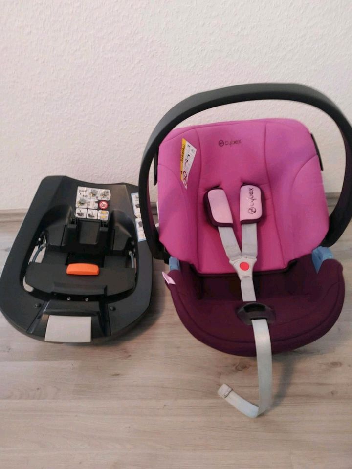 Cybex Aton Babyschale Maxi Cosi mit Isofix Base in Velbert