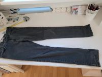 Jeans 170 dunkelgrau Jungen Nordrhein-Westfalen - Lemgo Vorschau